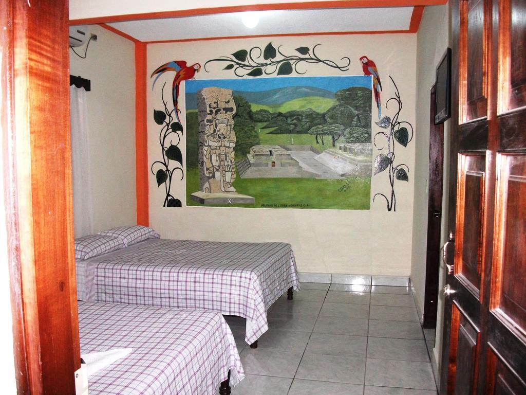 Hotel & Hostal Yaxkin Copán 部屋 写真